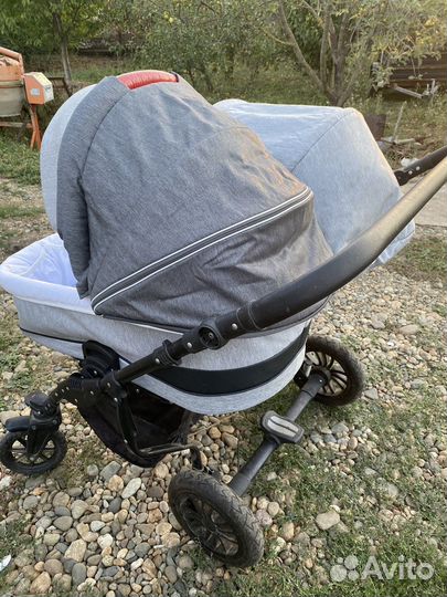Коляска для двойни,погодок