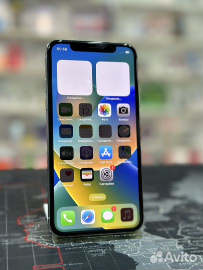 iPhone X, 64 ГБ