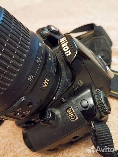 Зеркальный фотоаппарат Nikon D80