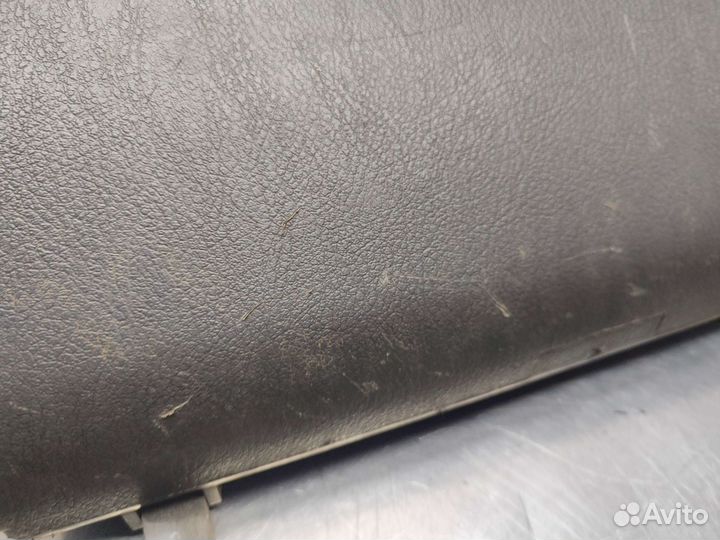 Бардачок пассажирский Mitsubishi Lancer 7 (CB1A)