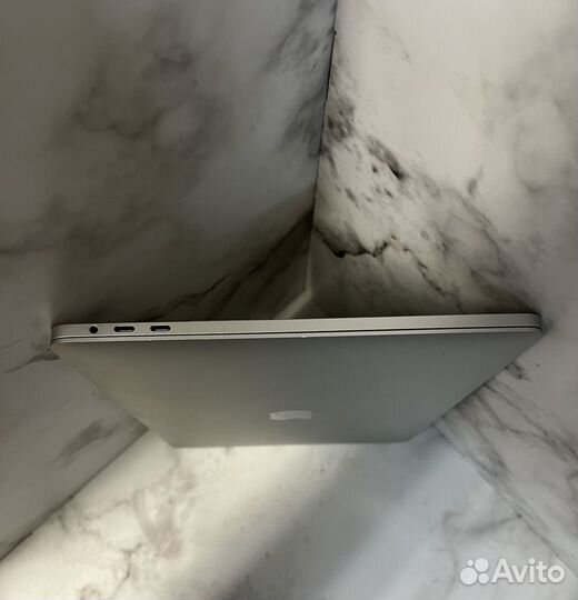 Apple MacBook Pro 13 2020 m1 16gb 512gb - Ростет