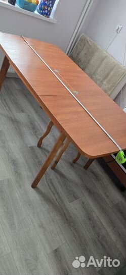 Кухонный стол бу