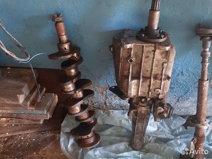 Коленвал, багажник Волга