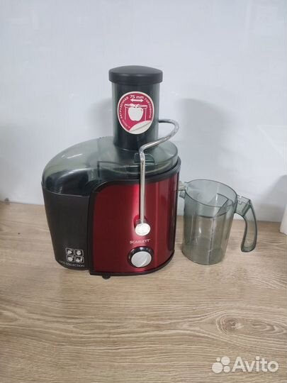 Центробежная соковыжималка Scarlett