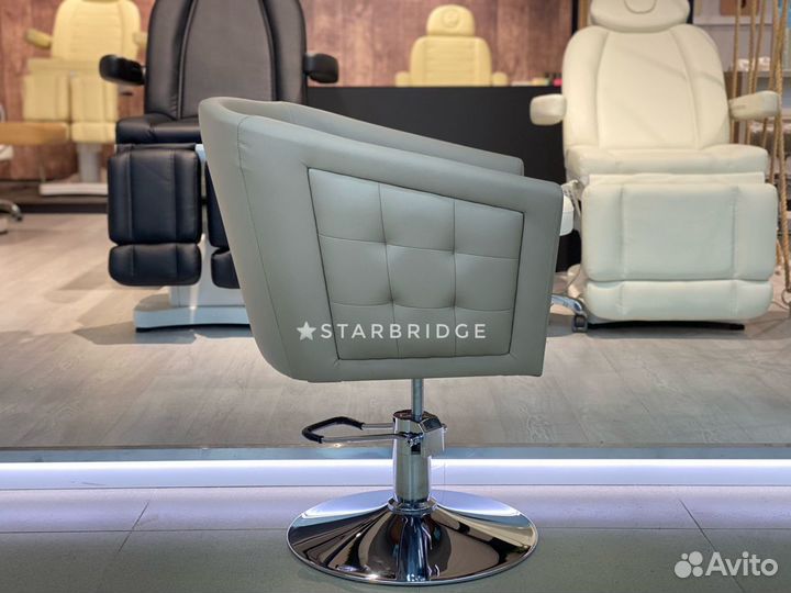 Парикмахерское кресло