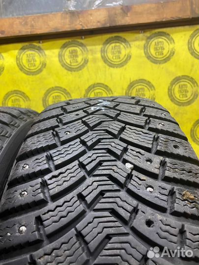 Michelin X-Ice North XIN2 215/65 R16 102T