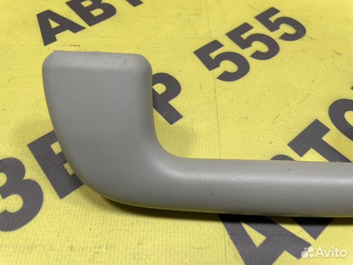 Ручка потолочная Toyota Avensis 2