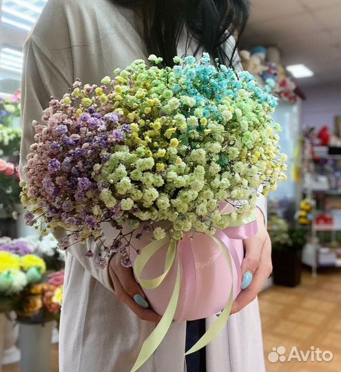 Букет из гипсофилы для девушки