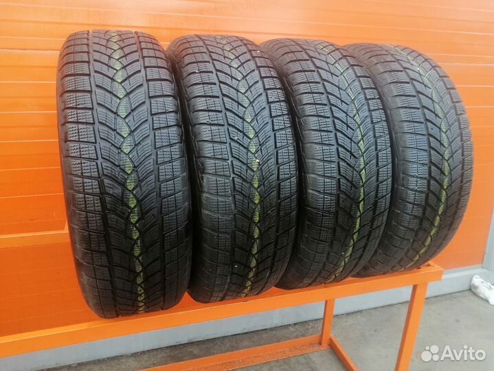 Goodyear UltraGrip Performance Gen-1 235/65 R17 108H