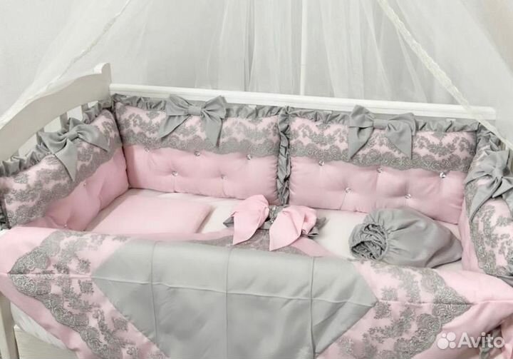 Комплект в детскую кроватку