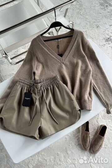 Шорты Yves Saint Laurent