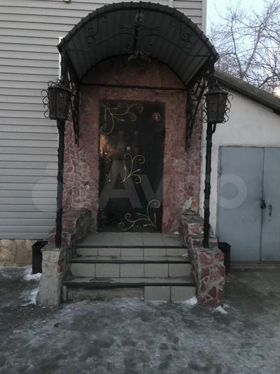 Коттедж 300 м² на участке 3 сот.