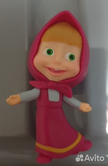 Фигурки Маши от бренда Simba из м/ф Маша и медведь