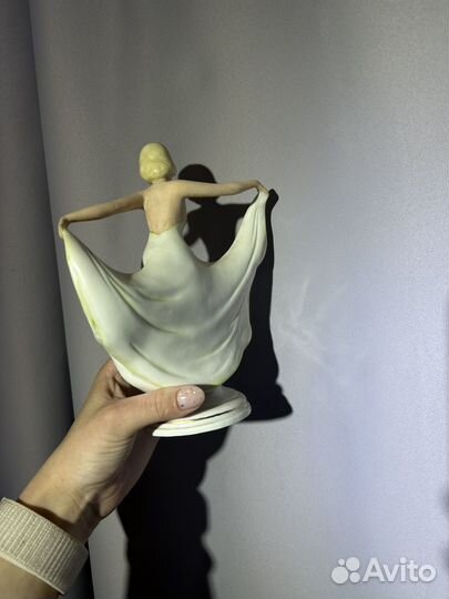 Антиквариат фигурка