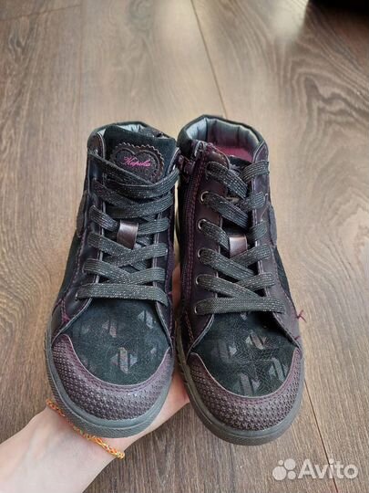 Ботинка демисезонные kapika