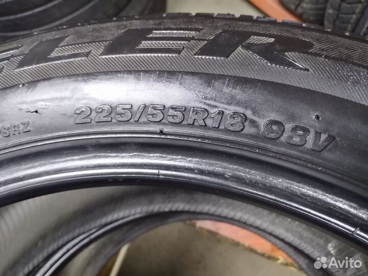 Bridgestone Dueler H/P Sport 225/55 R18