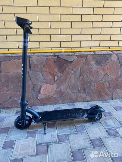 Электросамокат Tribe Bro Black