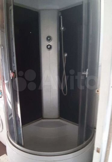 Комната 6 м² в 4-к., 2/2 эт.