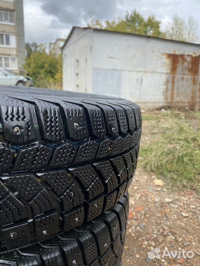 Viatti Brina Nordico V-522 175/65 R14 20B