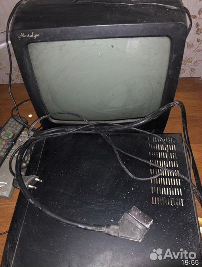 Телевизор бу Sharp