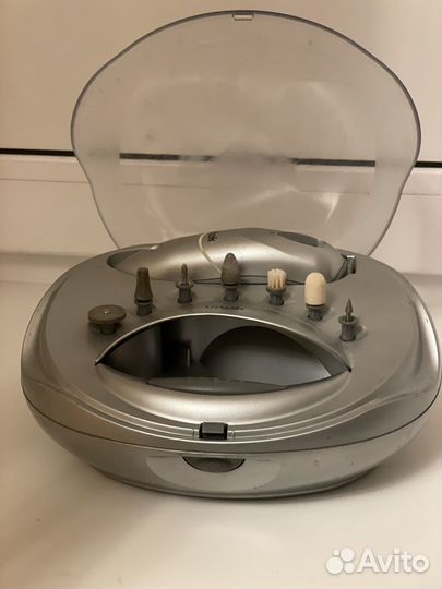 Аппарат для маникюра-педикюра Vitek Jasmine