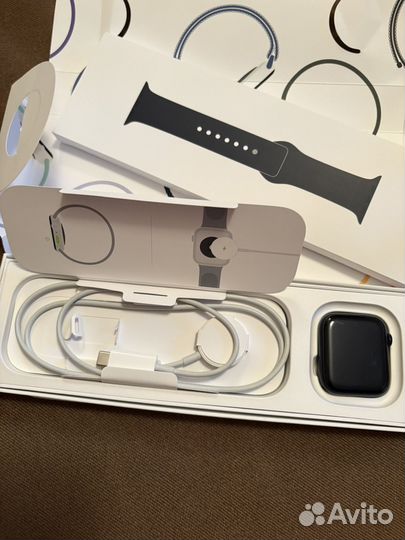 Часы apple watch se 44mm