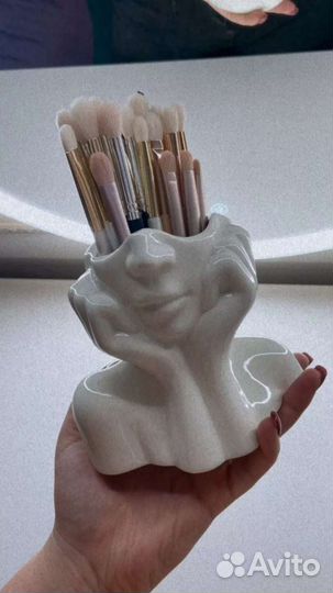 Кашпо Мечтательница