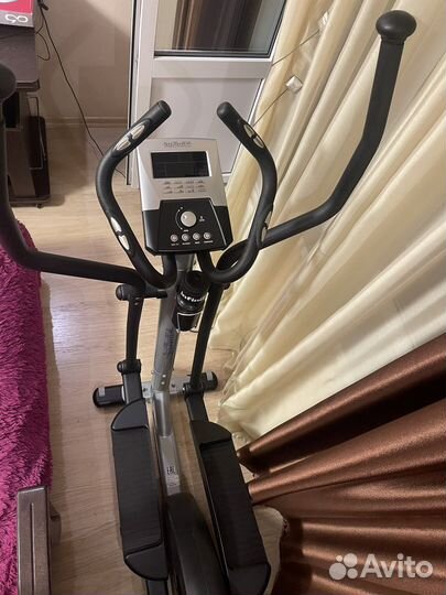 Эллиптический тренажер