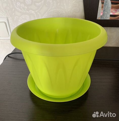 Кашпо для цветов салатовый