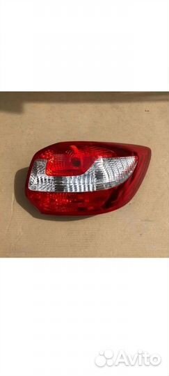 Задние фонари гранта лифтбэк