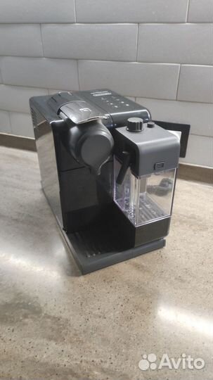 Капсульная кофемашина delonghi nespresso