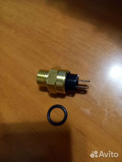 Датчик включения вентилятора Honda