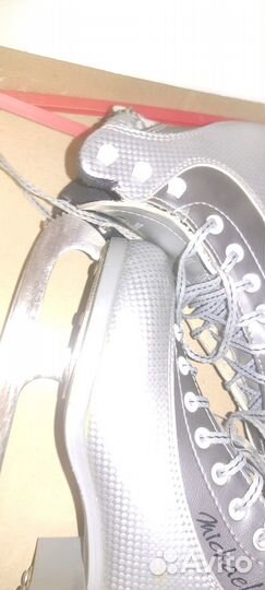 Коньки фигурные 37 размер