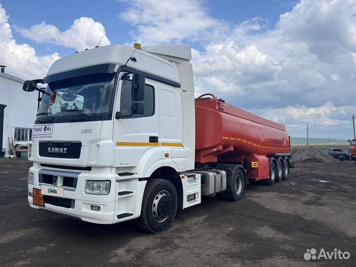 КамАЗ 5490 NEO с полуприцепом, 2018