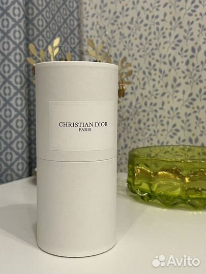 Брендовые коробки подарочные