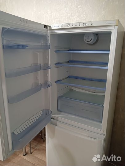 Холодильник на запчасти
