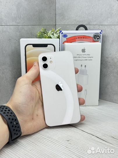 iPhone 12, 64 ГБ