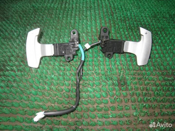 Переключатель скоростей подрулевой Левый Subaru L