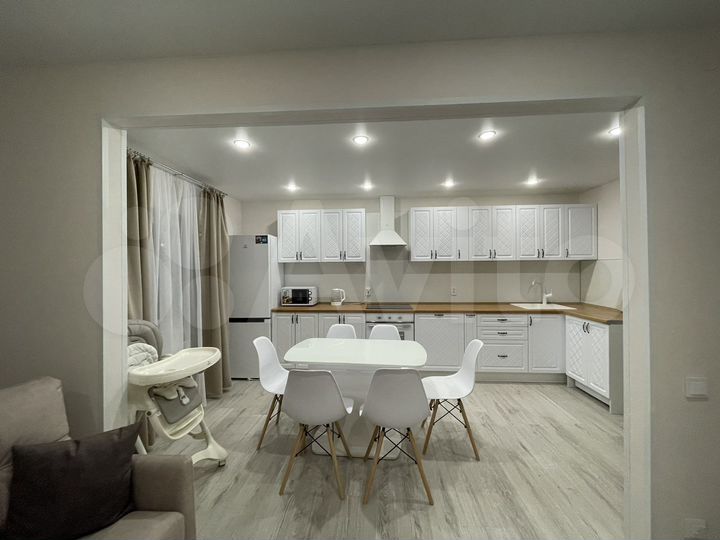 Дом 100 м² на участке 5 сот.