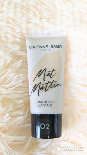 Тональный крем матовый Vivienne Sabo