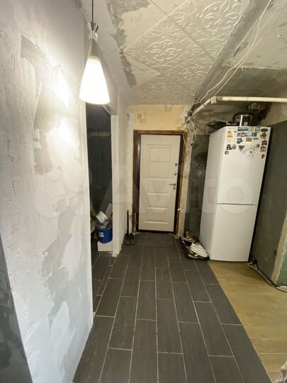 2-к. квартира, 54 м², 1/4 эт.