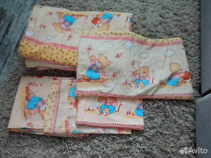 Комплект Набор постельного белья в детскую кроватк