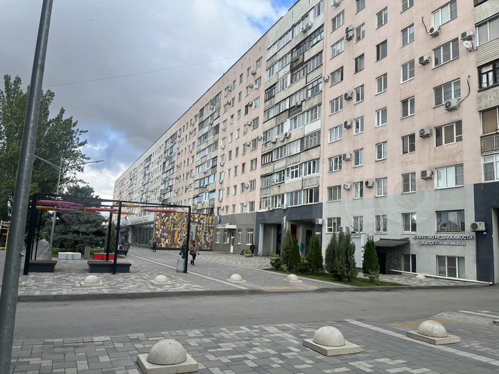 Свободного назначения, 369.8 м²