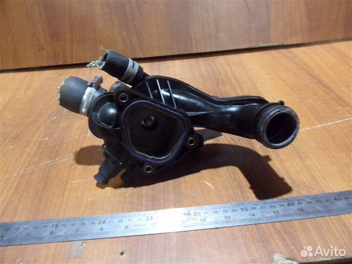 Корпус термостата,термостат Peugeot 308 4A 5FT