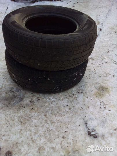 Dunlop Sport Maxx RT R17 123H