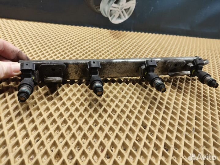 Форсунки топливные Nissan X-Trail T31 2.0l MR20DE