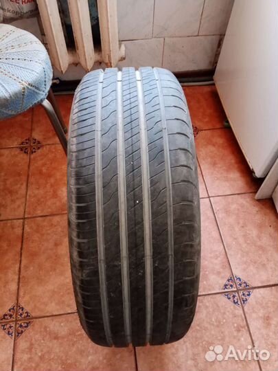 Goodyear EfficientGrip 205/55 R16