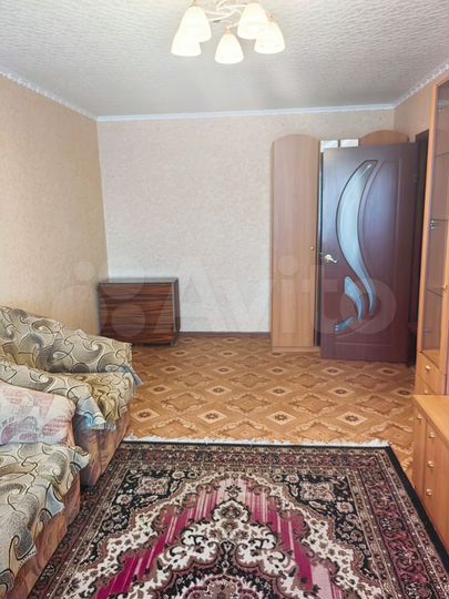 2-к. квартира, 52 м², 6/9 эт.