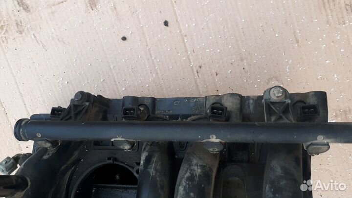 Топливная Рампа на Renault Logan, Рено Логан