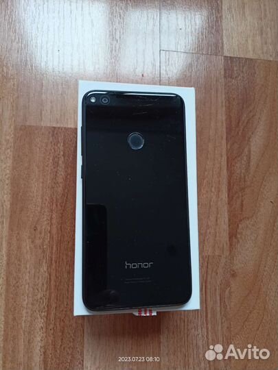 Телефон Honor 8 lite